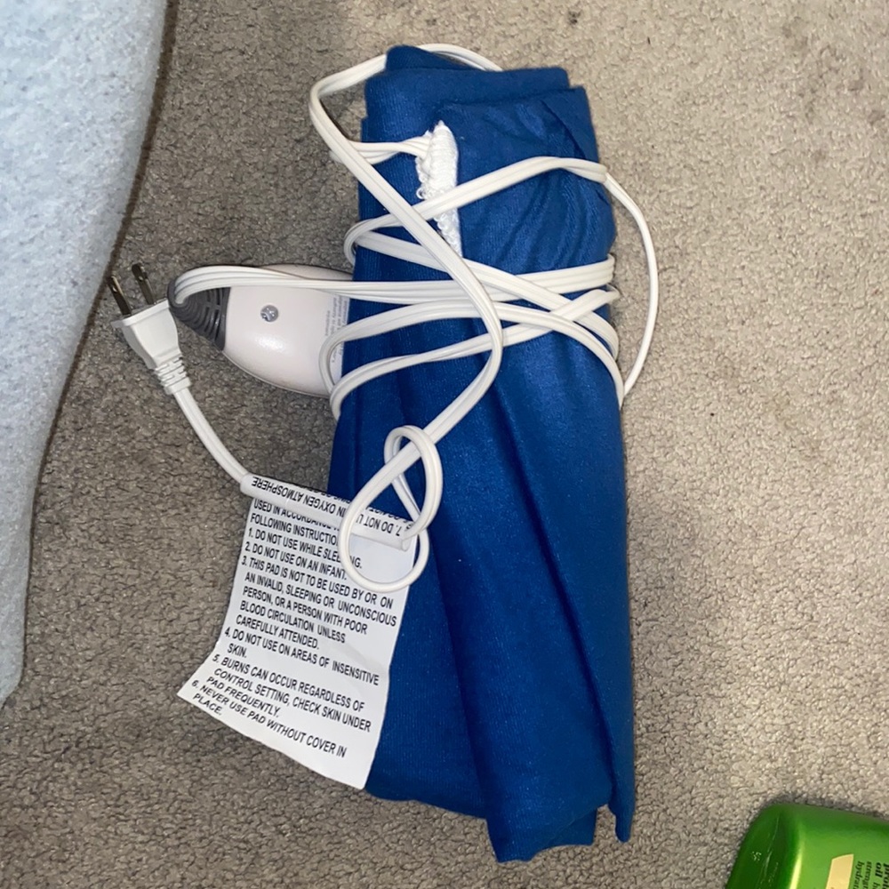 Back wrap heating pad